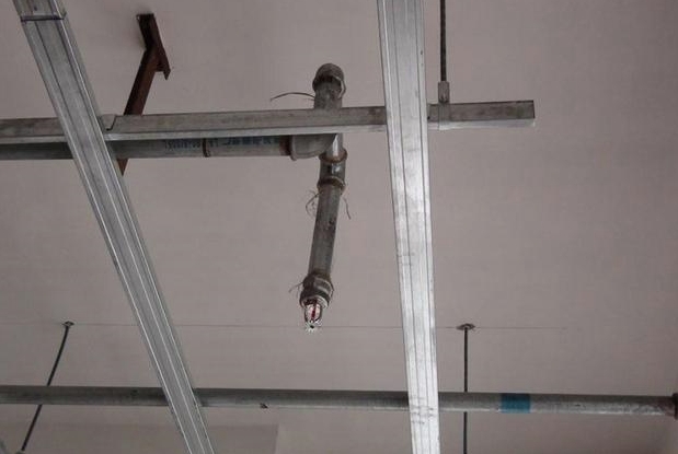 消防喷淋头冻爆后应如何处理消防喷淋头维修更换